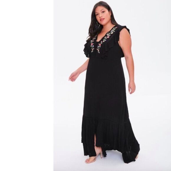 Women's Black Floral Embroidered V Neck Boho Maxi Flowy Dress 3X - Picture 1 of 9